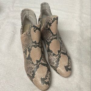 Steve Madden Snakeskin Pattern Ankle Booties